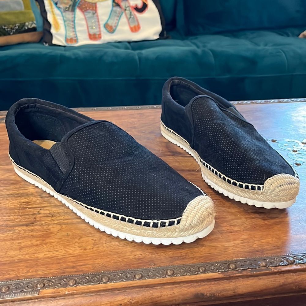 Marc Fisher suede slip-on, 10!